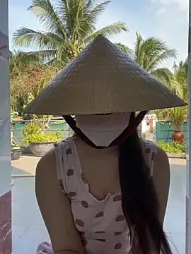 BabyThree  online show from 18, 3, 2025