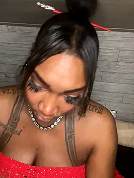 Snapshot of CUMQUEEN-XXX69 chatting on 26, 9, 2025 CUMQUEEN-XXX69 online show from 26, 9, 2025