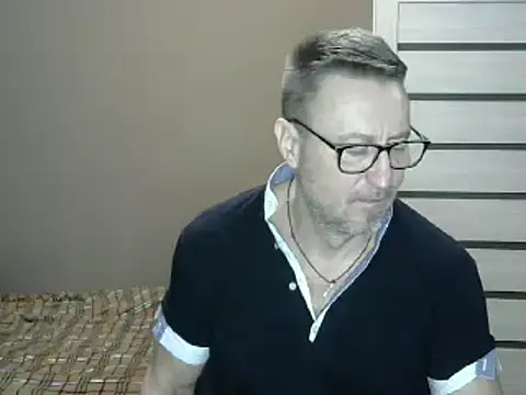 Snapshot of HarrySnake chatting on 31, 12, 2024 HarrySnake online show from 31, 12, 2024