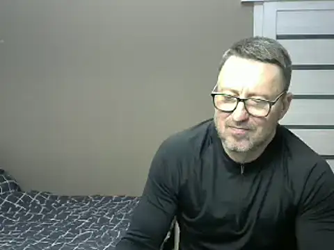 Snapshot of HarrySnake chatting on 14, 2, 2025 HarrySnake online show from 14, 2, 2025