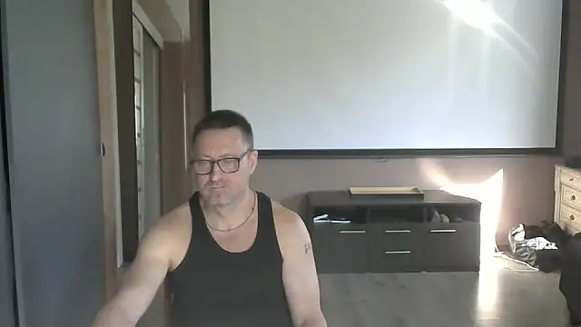 Snapshot of HarrySnake chatting on 30, 9, 2025 HarrySnake online show from 30, 9, 2025