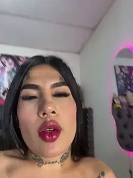 saragill323 online show from 4, 3, 2025