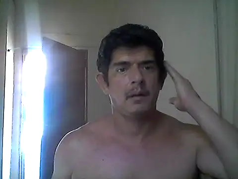 Snapshot of Marobronco chatting on 8, 5, 2026 Marobronco online show from 8, 5, 2026