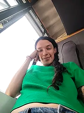 Snapshot of rebekka_simpson chatting on 4, 3, 2026 rebekka simpson online show from 4, 3, 2026