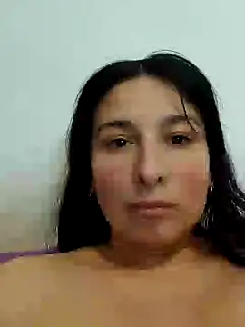 Snapshot of Bigyummmzul chatting on 24, 12, 2024 Bigyummmzul online show from 24, 12, 2024