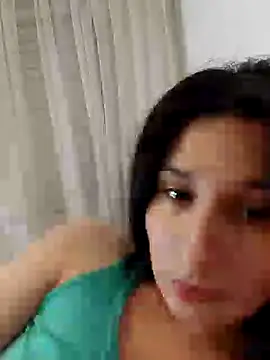 Snapshot of Bigyummmzul chatting on 12, 1, 2025 Bigyummmzul online show from 12, 1, 2025