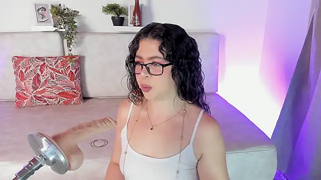 Malka Burning online show from 10, 2, 2025