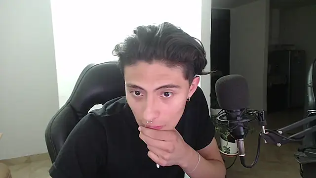 jay dimarco2 online show from 16, 9, 2025