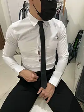 harrylouis1357 online show from 23, 12, 2024