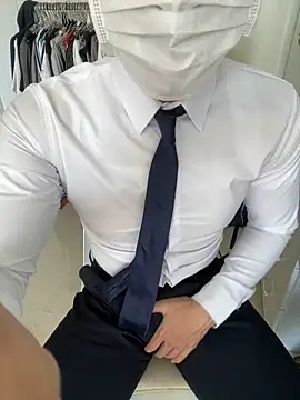 harrylouis1357 online show from 1, 3, 2025