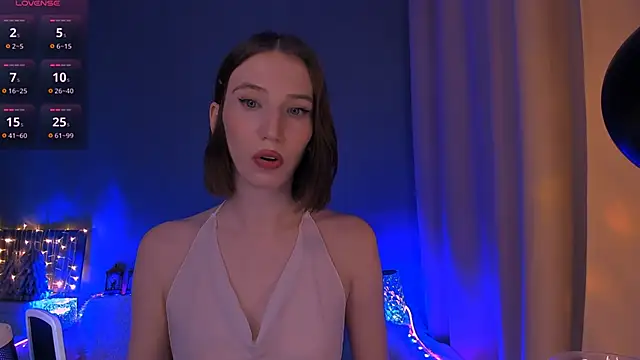 Snapshot of ellaamber chatting on 5, 1, 2025 ellaamber online show from 5, 1, 2025