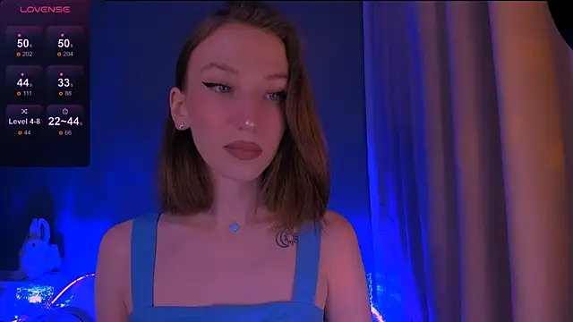 Snapshot of ellaamber chatting on 28, 11, 2025 ellaamber online show from 28, 11, 2025