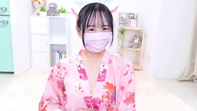 Snapshot of chihiro_ri chatting on 31, 12, 2024 chihiro ri online show from 31, 12, 2024