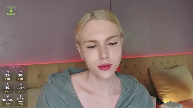 DanielPaige  online show from 12, 1, 2025