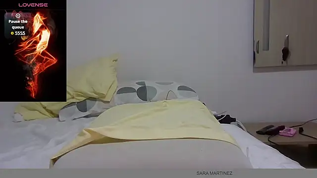 saramartinez1000 online show from 30, 10, 2025