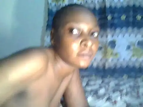 Snapshot of Midnight_Clique_ chatting on 4, 12, 2025 Midnight Clique online show from 4, 12, 2025