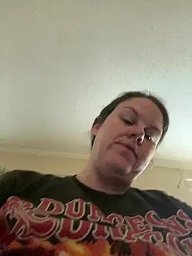 velvetta  online show from 18, 3, 2025