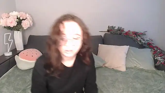 Snapshot of Mini_Diva chatting on 11, 1, 2025 Mini Diva online show from 11, 1, 2025