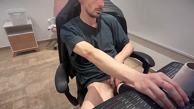 Snapshot of nicolaaaaas chatting on 9, 9, 2025 nicolaaaaas online show from 9, 9, 2025