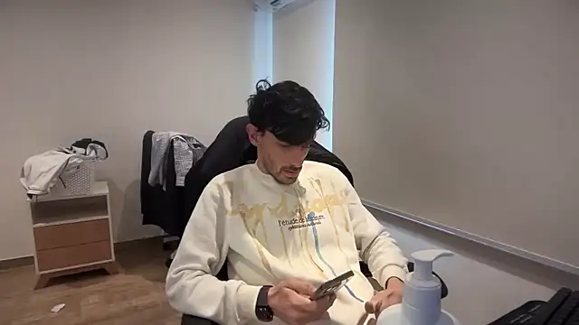 Snapshot of nicolaaaaas chatting on 11, 9, 2025 nicolaaaaas online show from 11, 9, 2025