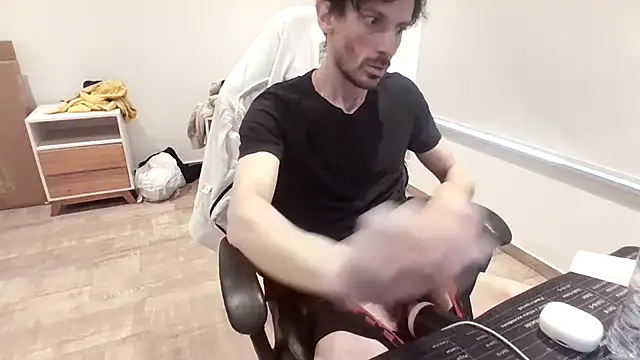 Snapshot of nicolaaaaas chatting on 24, 10, 2025 nicolaaaaas online show from 24, 10, 2025