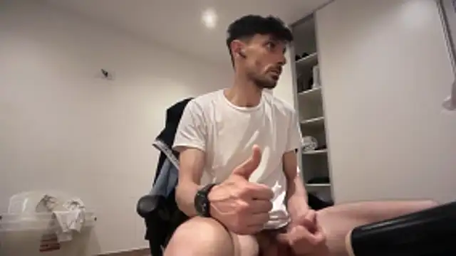 Snapshot of nicolaaaaas chatting on 22, 11, 2025 nicolaaaaas online show from 22, 11, 2025