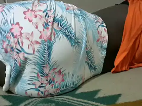 queen sessely12 online show from 19, 2, 2025