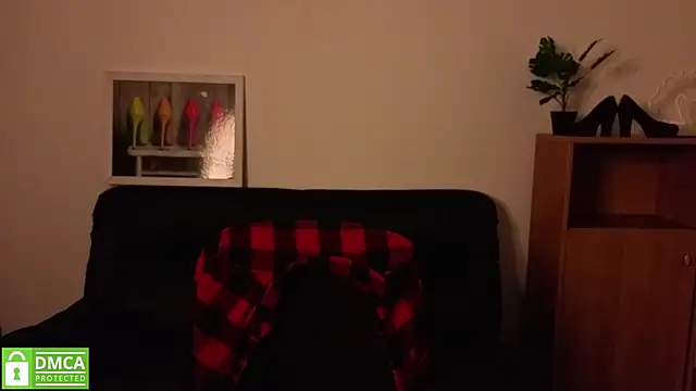 annakillianox online show from 18, 5, 2026