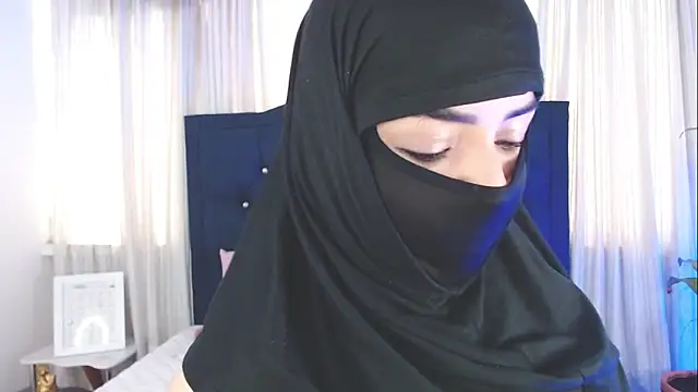 Snapshot of Uzra_hayed chatting on 22, 11, 2025 Uzra hayed online show from 22, 11, 2025