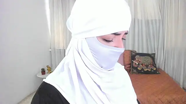 Snapshot of Uzra_hayed chatting on 25, 6, 2026 Uzra hayed online show from 25, 6, 2026