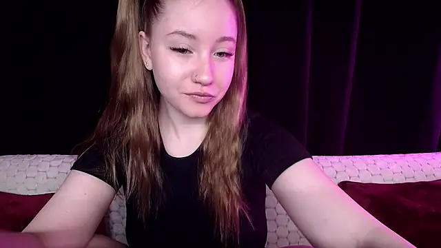 Snapshot of SindiWatsoon chatting on 4, 1, 2025 SindiWatsoon online show from 4, 1, 2025