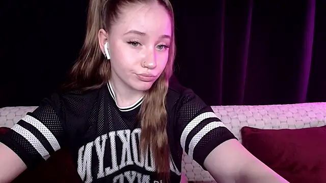 Snapshot of SindiWatsoon chatting on 26, 1, 2025 SindiWatsoon online show from 26, 1, 2025