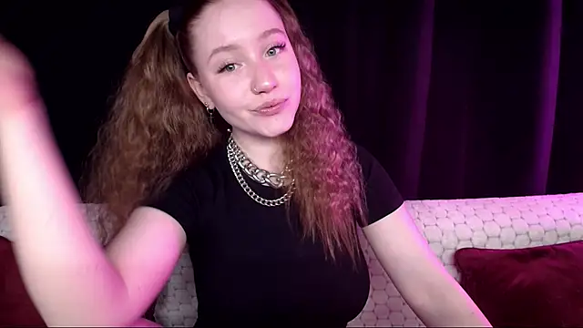 Snapshot of SindiWatsoon chatting on 28, 2, 2025 SindiWatsoon online show from 28, 2, 2025