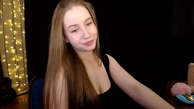 Snapshot of SindiWatsoon chatting on 11, 11, 2025 SindiWatsoon online show from 11, 11, 2025