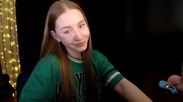 Snapshot of SindiWatsoon chatting on 4, 2, 2026 SindiWatsoon online show from 4, 2, 2026