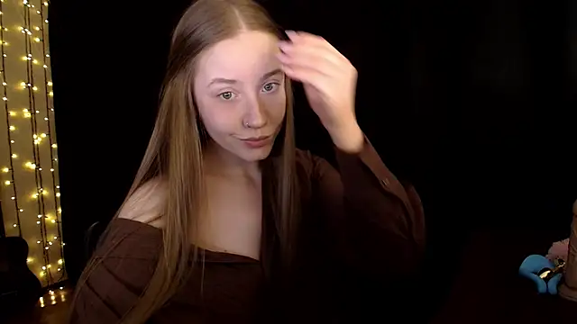 Snapshot of SindiWatsoon chatting on 13, 2, 2026 SindiWatsoon online show from 13, 2, 2026