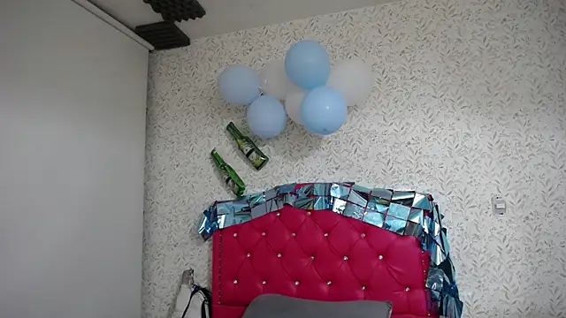 luly pink online show from 30, 9, 2025