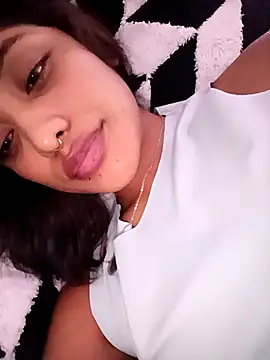 VictoireFeller online show from 24, 9, 2025