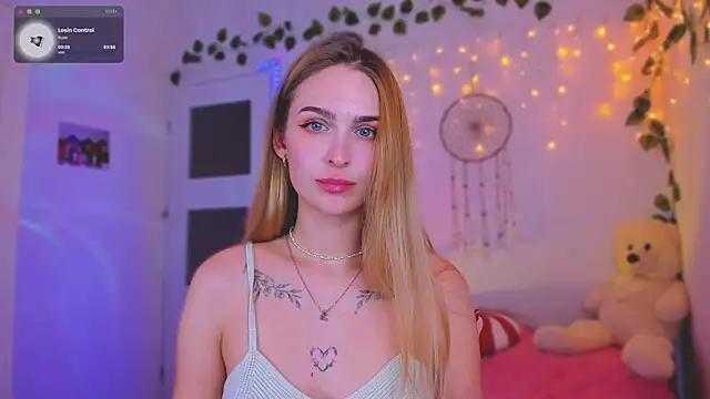 Kamila icee online show from 6, 2, 2025