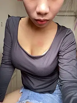 Snapshot of Baby-bigass chatting on 16, 12, 2025 Baby-bigass online show from 16, 12, 2025