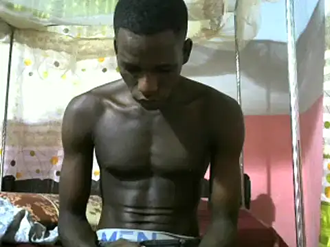 Snapshot of Bigras0011 chatting on 19, 2, 2025 Bigras0011 online show from 19, 2, 2025