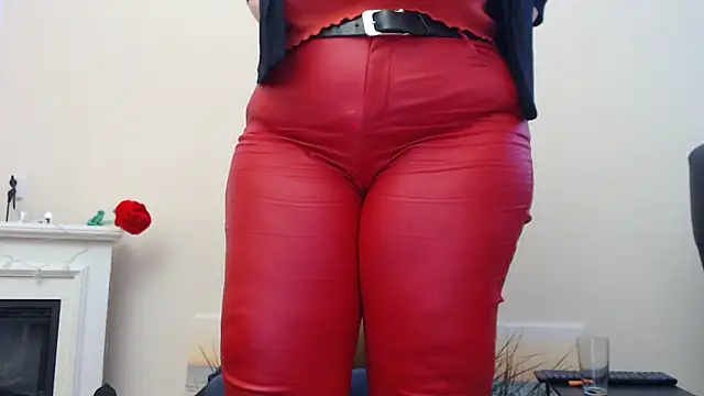 MilfGina online show from 12, 2, 2025