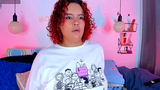 monicabbw  online show from 23, 11, 2025