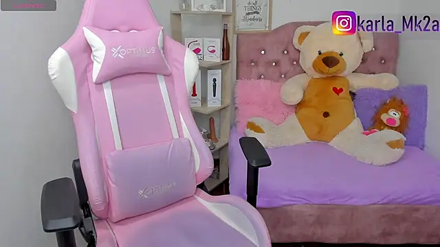 Snapshot of karla_cute01 chatting on 16, 12, 2024 karla cute01 online show from 16, 12, 2024