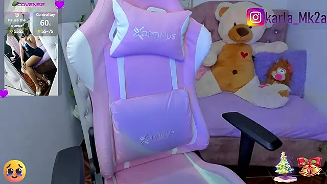 Snapshot of karla_cute01 chatting on 17, 12, 2024 karla cute01 online show from 17, 12, 2024