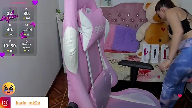 Snapshot of karla_cute01 chatting on 4, 3, 2025 karla cute01 online show from 4, 3, 2025