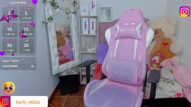 Snapshot of karla_cute01 chatting on 12, 3, 2025 karla cute01 online show from 12, 3, 2025