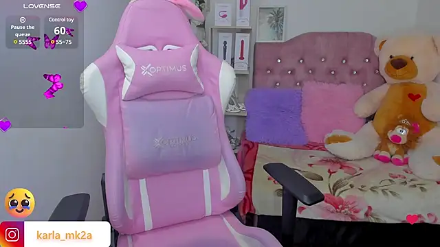 Snapshot of karla_cute01 chatting on 19, 3, 2025 karla cute01 online show from 19, 3, 2025