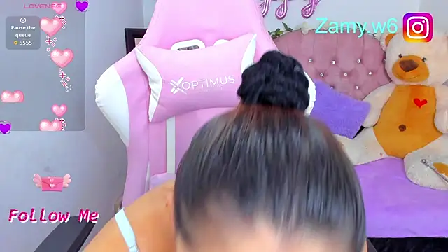 Snapshot of karla_cute01 chatting on 15, 9, 2025 karla cute01 online show from 15, 9, 2025