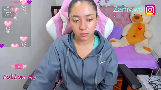 Snapshot of karla_cute01 chatting on 16, 9, 2025 karla cute01 online show from 16, 9, 2025